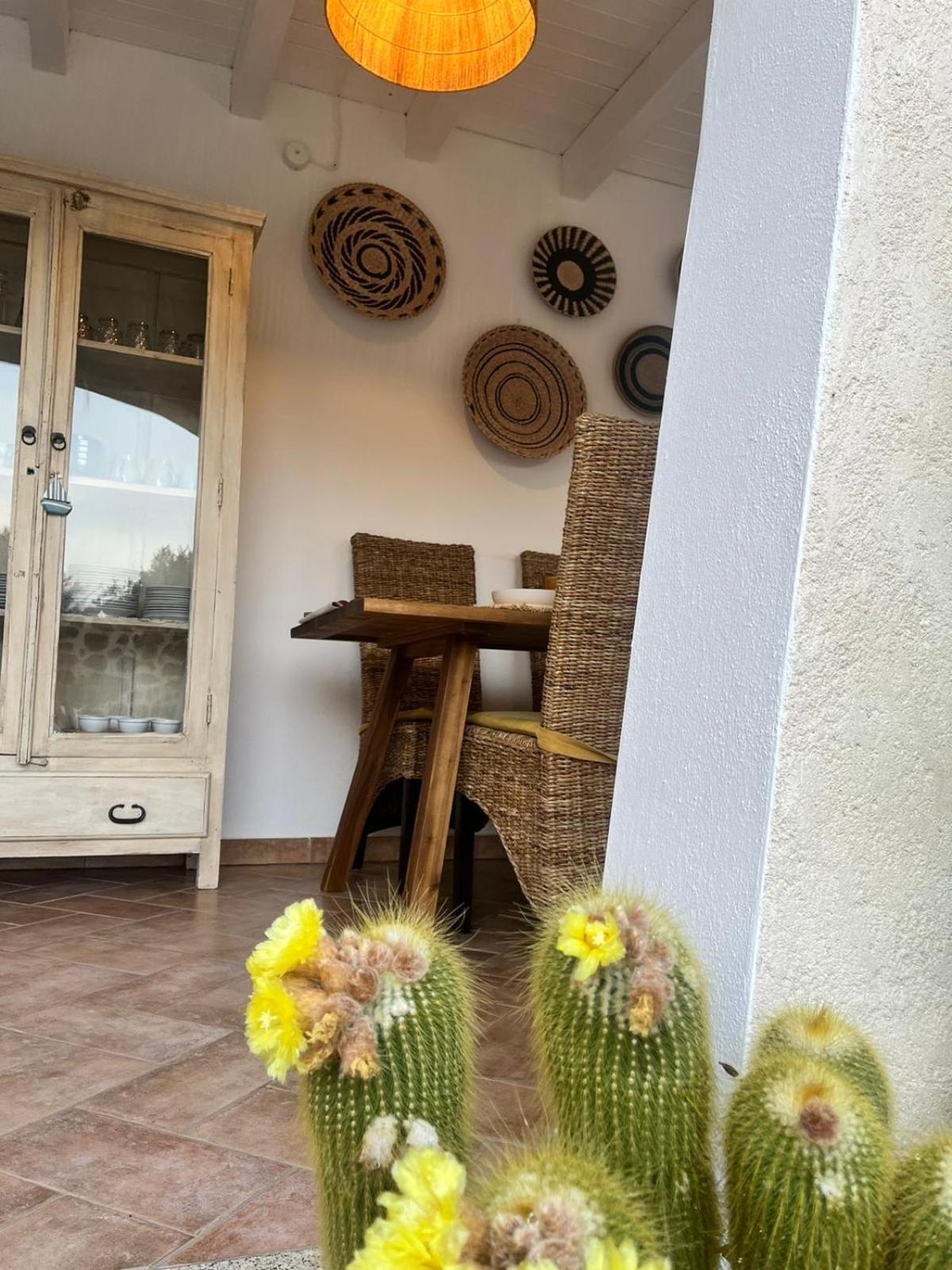 Villa Con Immenso Giardino Orosei Luaran gambar