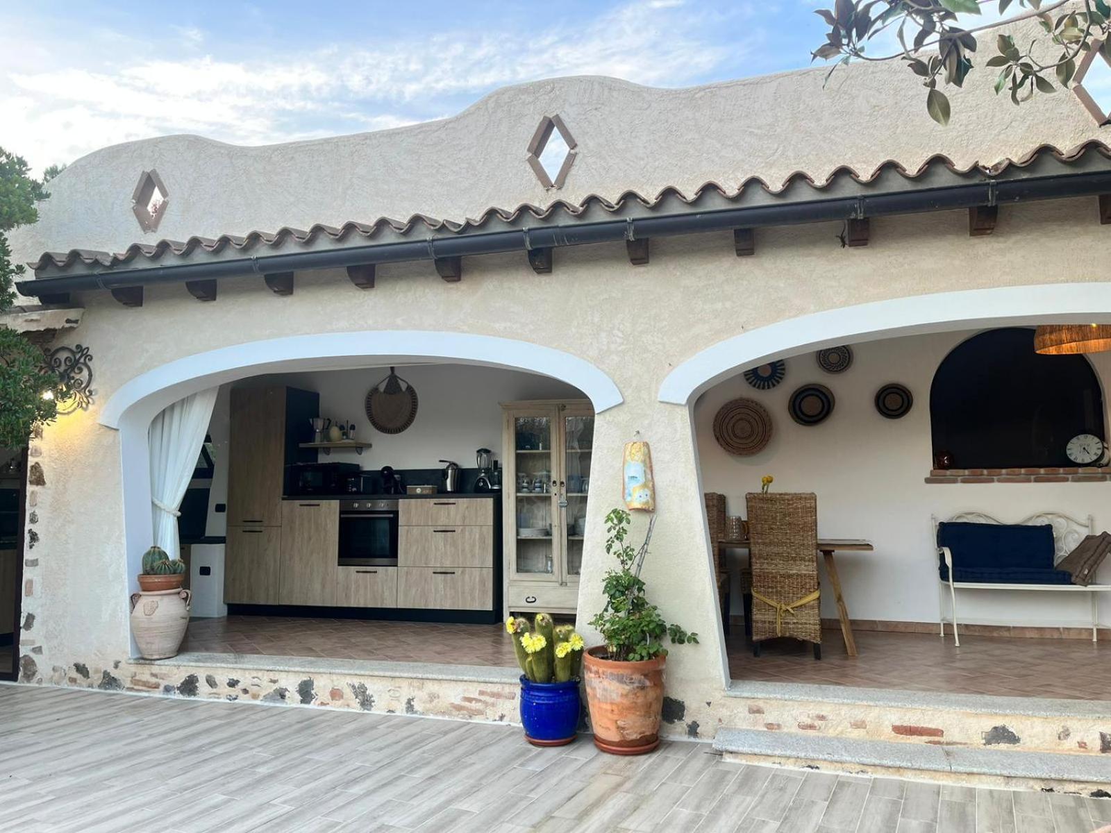 Villa Con Immenso Giardino Orosei Luaran gambar