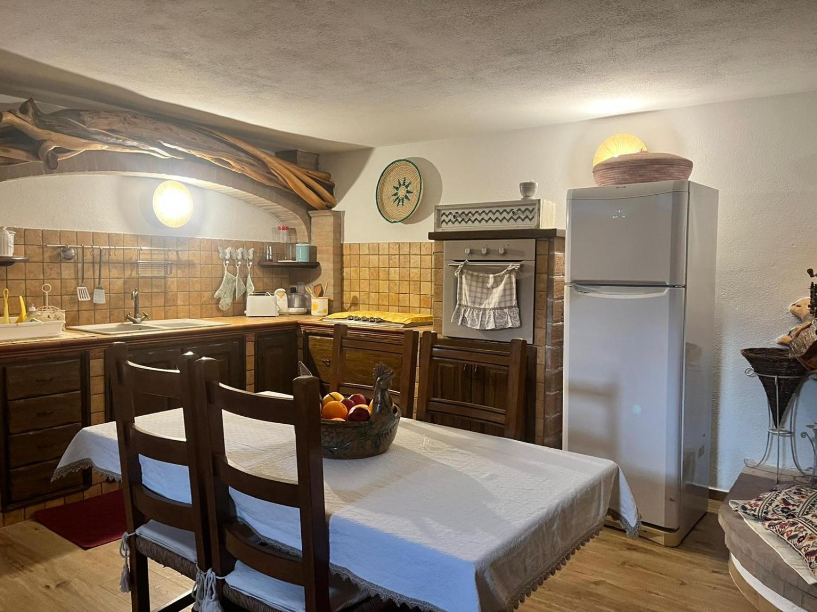 Villa Con Immenso Giardino Orosei Luaran gambar